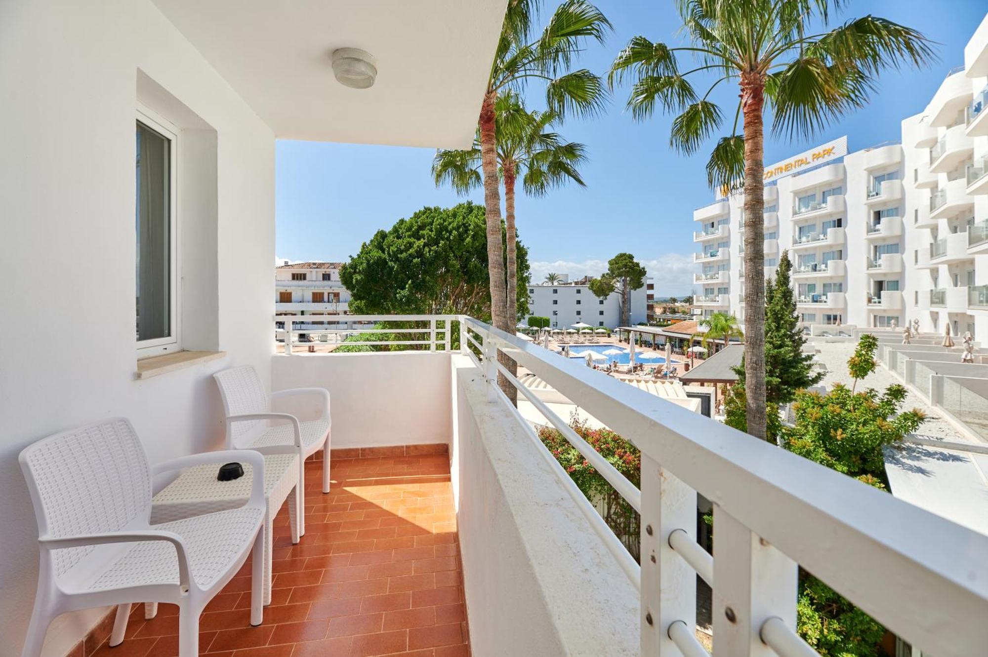 Aluasun Continental Park Hotel & Apartments Playa de Muro (Mallorca) Exterior foto
